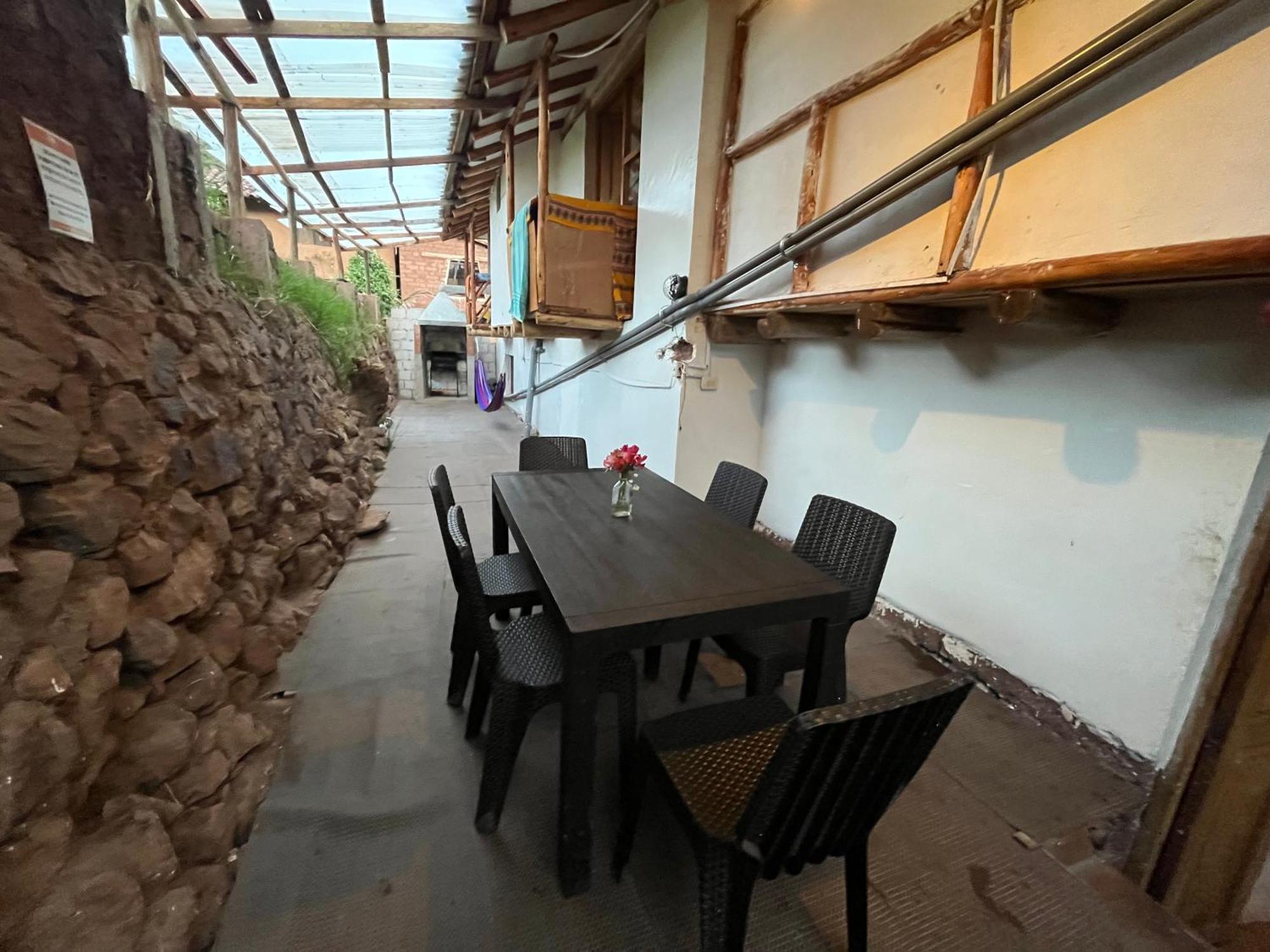 Intihuatana Hostel Pisac Exterior foto